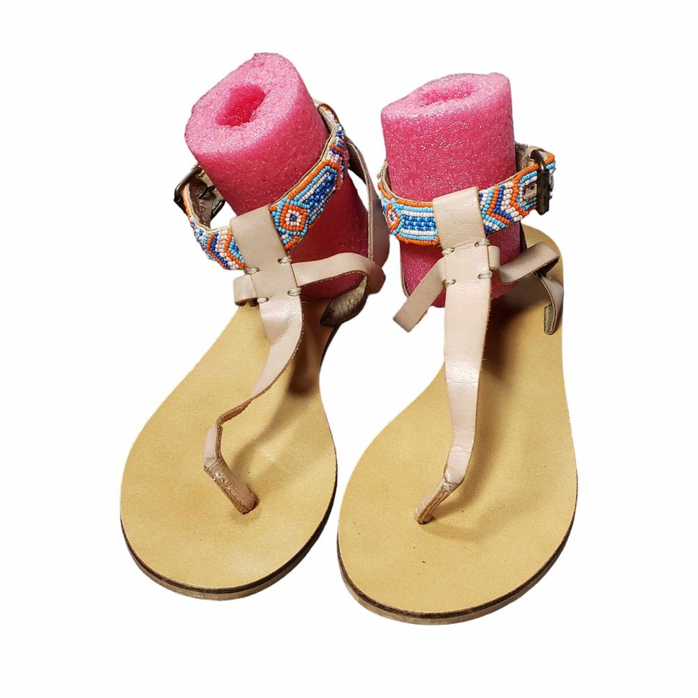 Ecote Thong Flat T Strap Beaded Sandals size 6.5 AS IS No Box